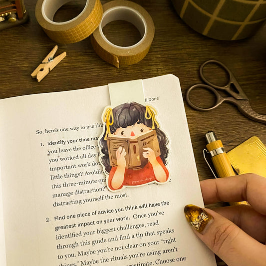 Girl Reading Magnetic Bookmark MB002