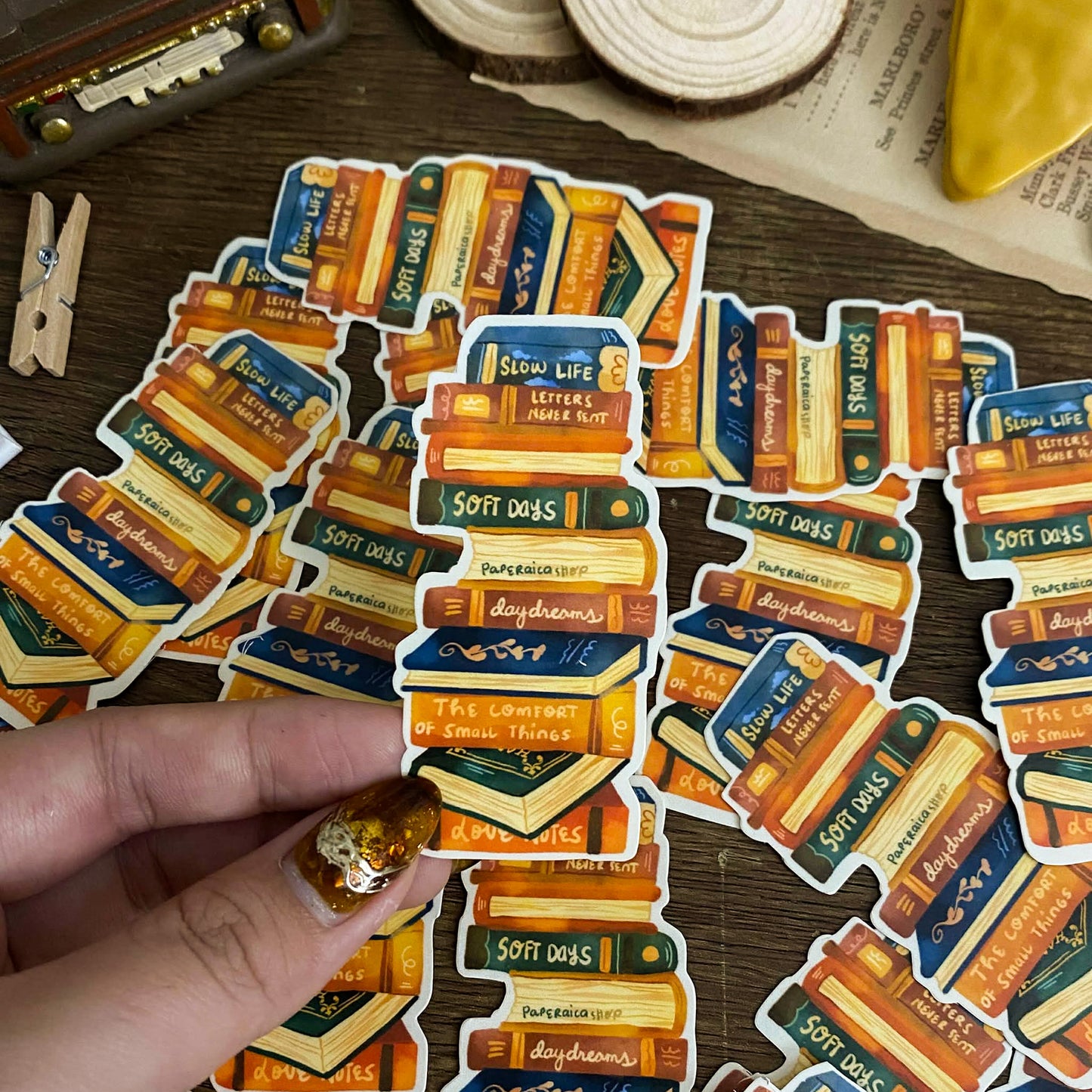 Autumn Reads Waterproof Vinyl Stickers VS061