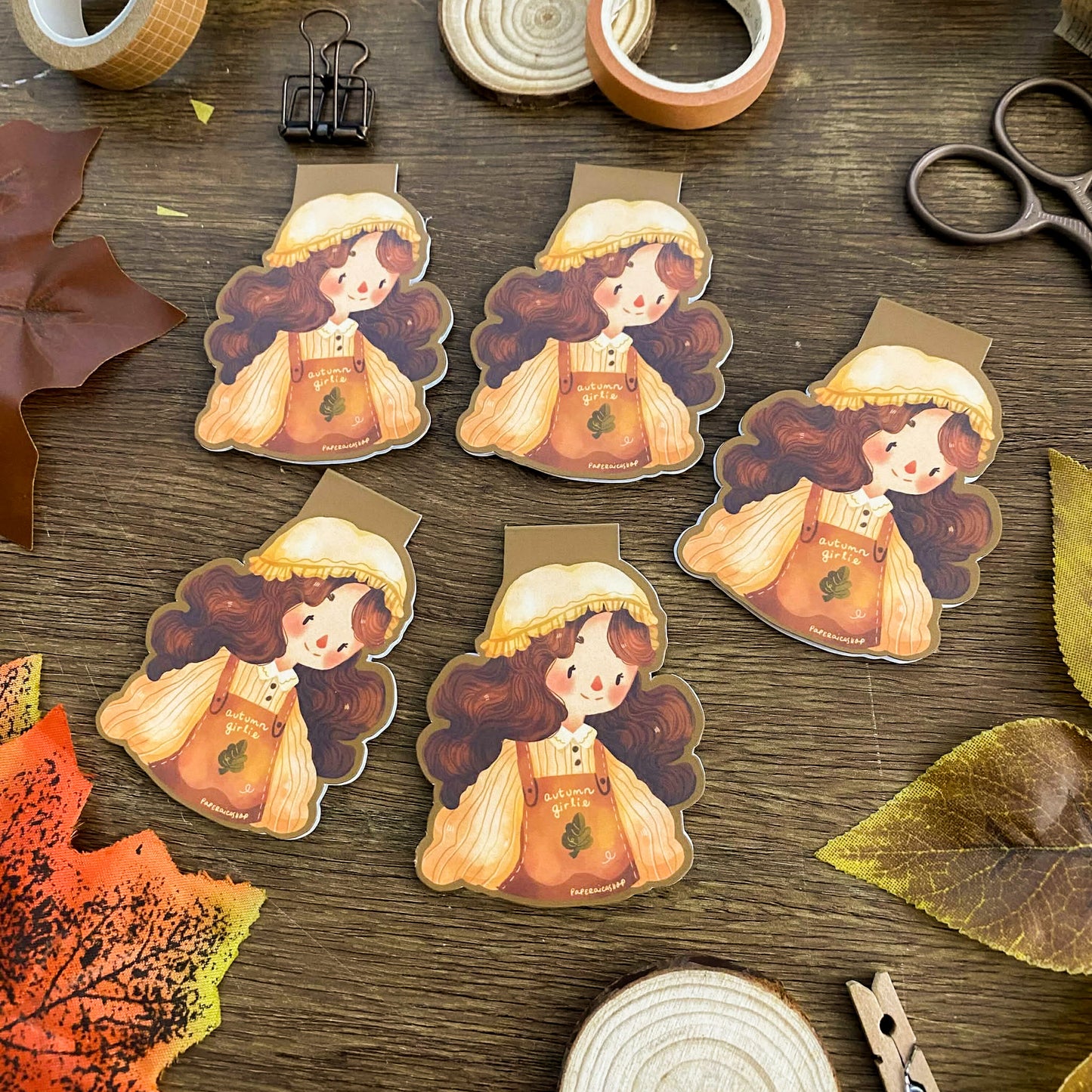 Autumn Girlie Magnetic Bookmark MB023