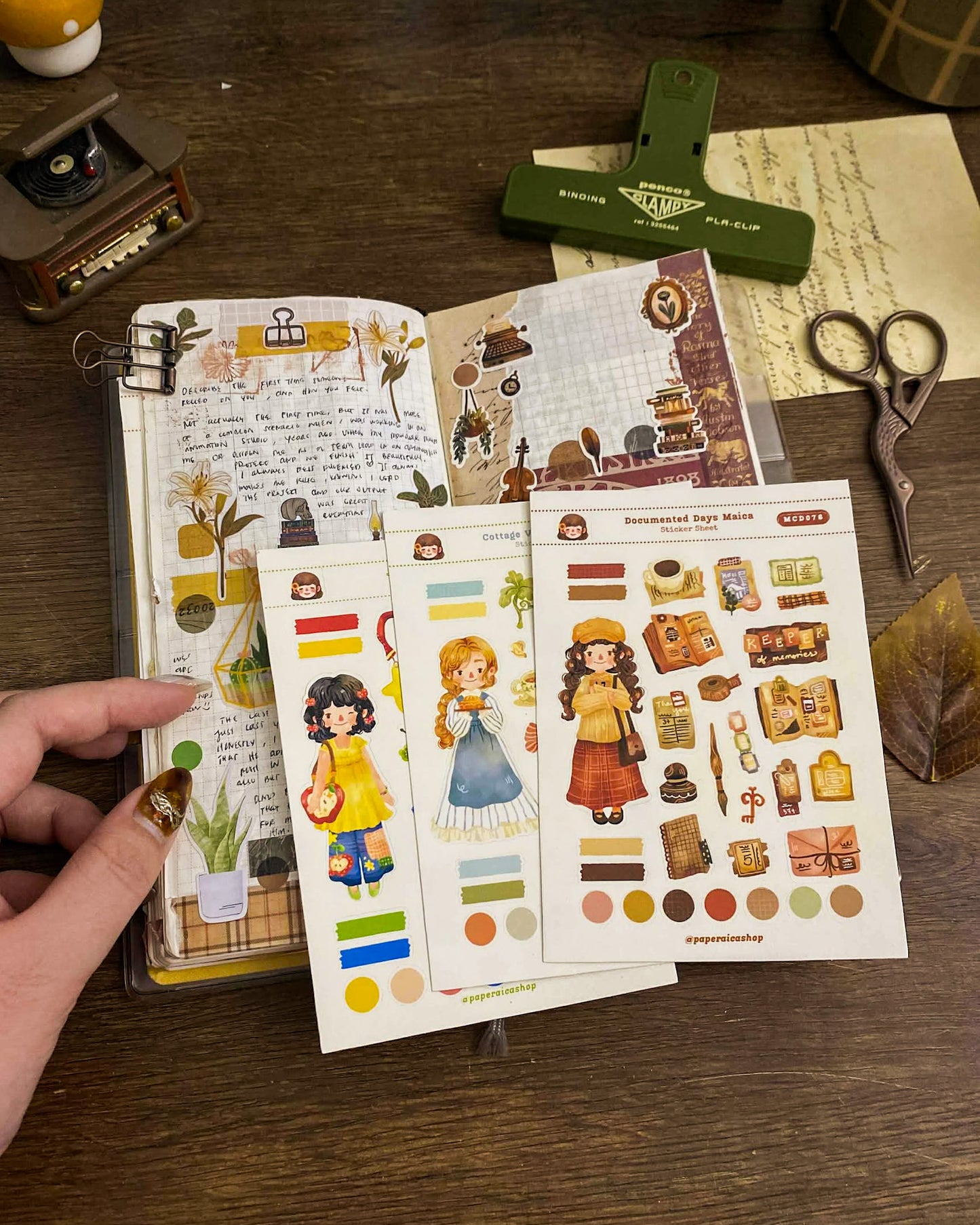 Jumino Maica Decorative Sticker Sheet MCD074