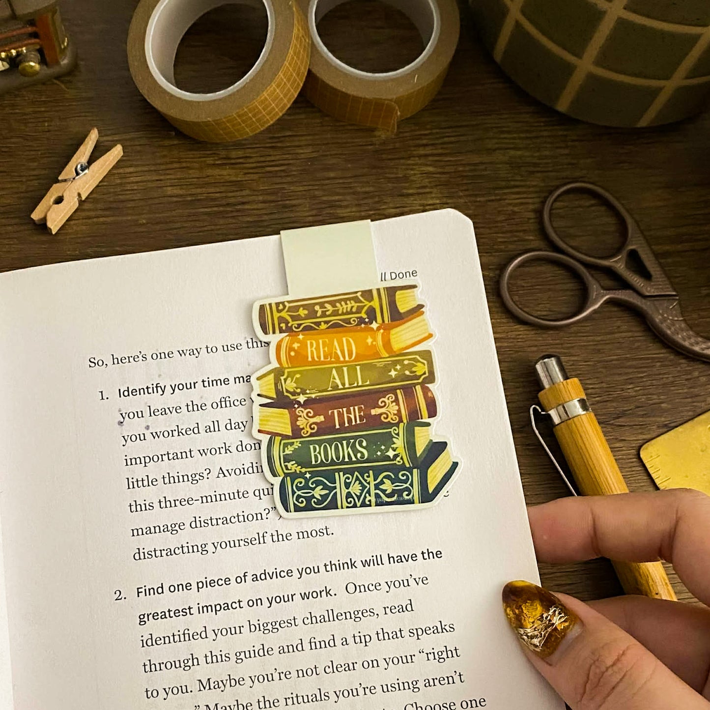 Read All The Books Magnetic Bookmark MB003